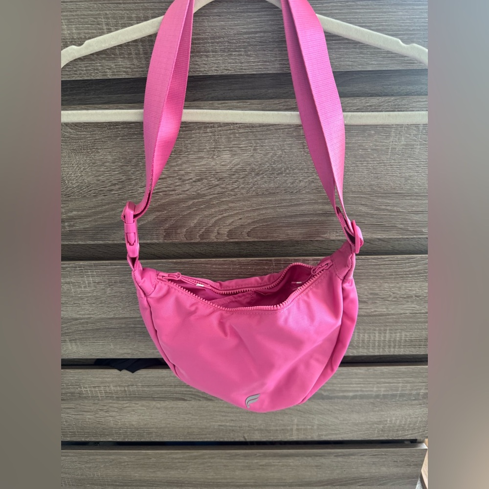 Fabletics pink crossbody purse
